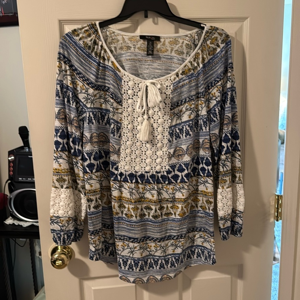 Long sleeve top with crochet parts polyester spandex and cotton